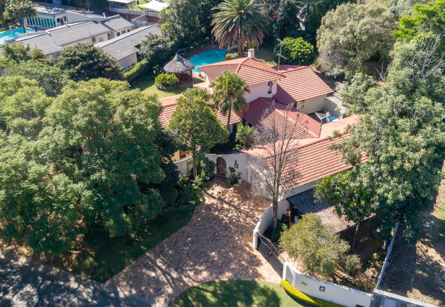 5 Bedroom Property for Sale in Bryanston Gauteng