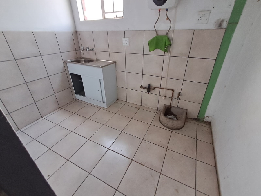 To Let Commercial Property for Rent in Duncanville Gauteng