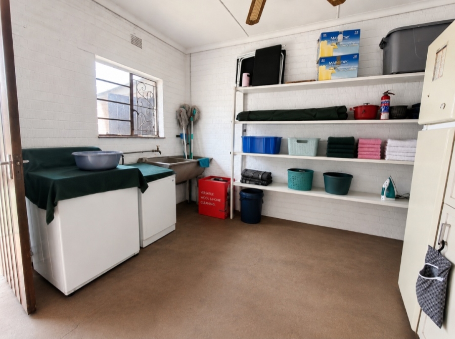 4 Bedroom Property for Sale in Rothdene Gauteng