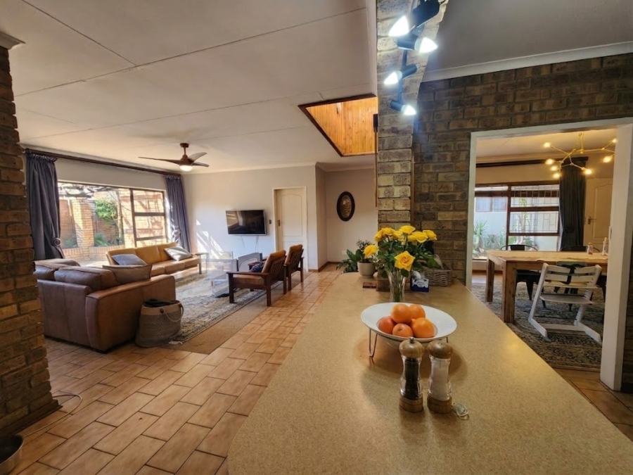 5 Bedroom Property for Sale in Vanderbijlpark SE Gauteng