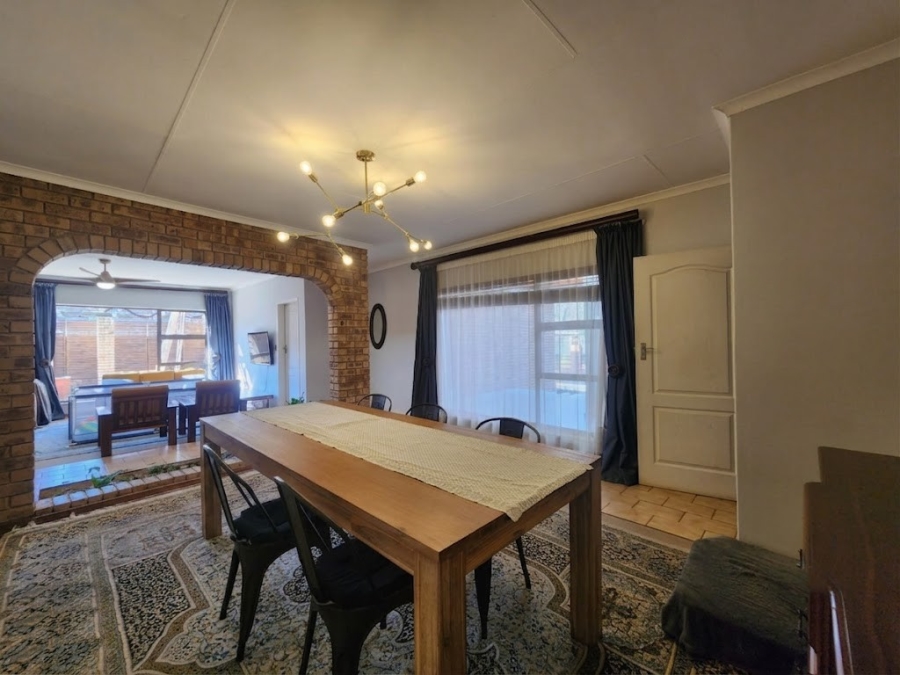 5 Bedroom Property for Sale in Vanderbijlpark SE Gauteng