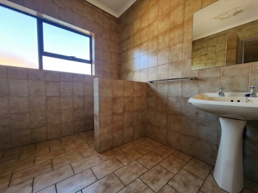 5 Bedroom Property for Sale in Vanderbijlpark SE Gauteng