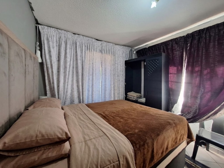 3 Bedroom Property for Sale in Rensburg Gauteng