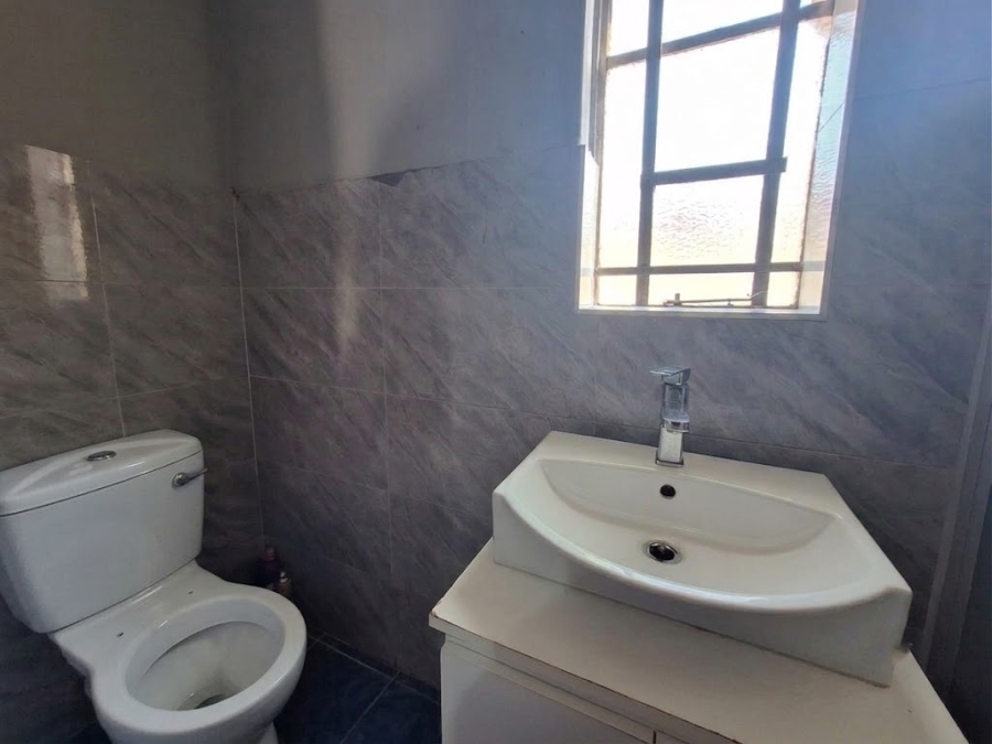 3 Bedroom Property for Sale in Rensburg Gauteng