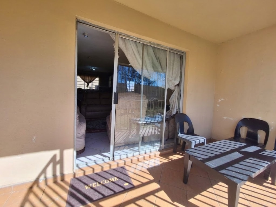 3 Bedroom Property for Sale in Rensburg Gauteng