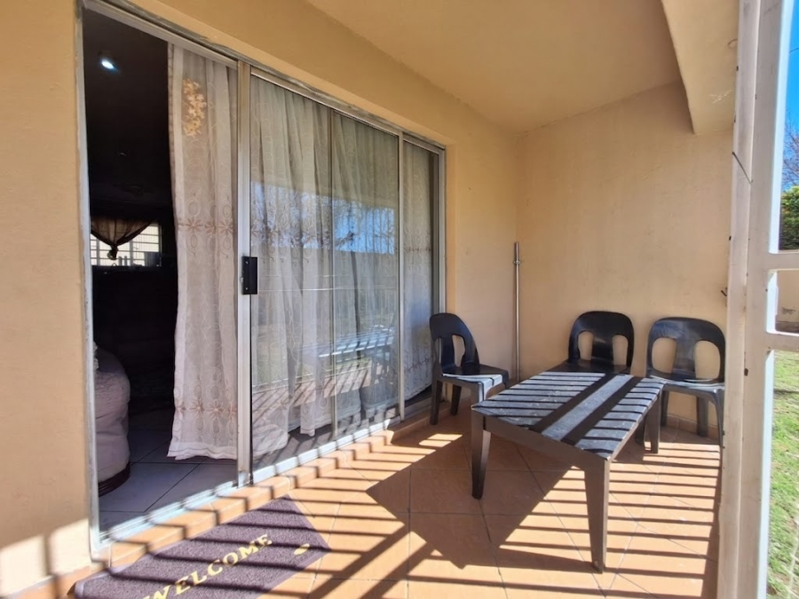 3 Bedroom Property for Sale in Rensburg Gauteng