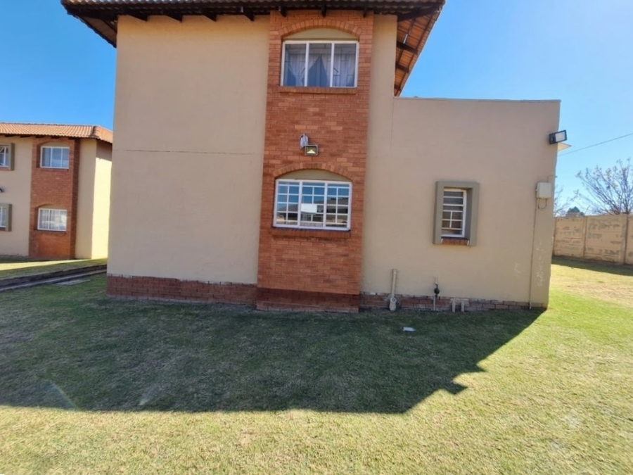 3 Bedroom Property for Sale in Rensburg Gauteng
