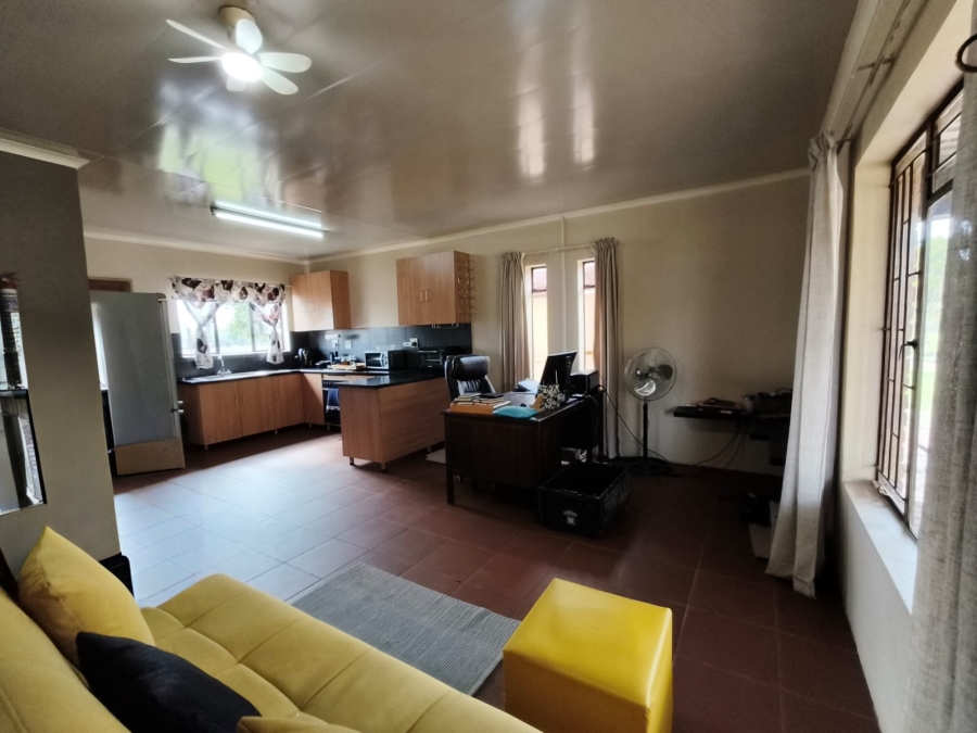 To Let 2 Bedroom Property for Rent in Riversdale Gauteng