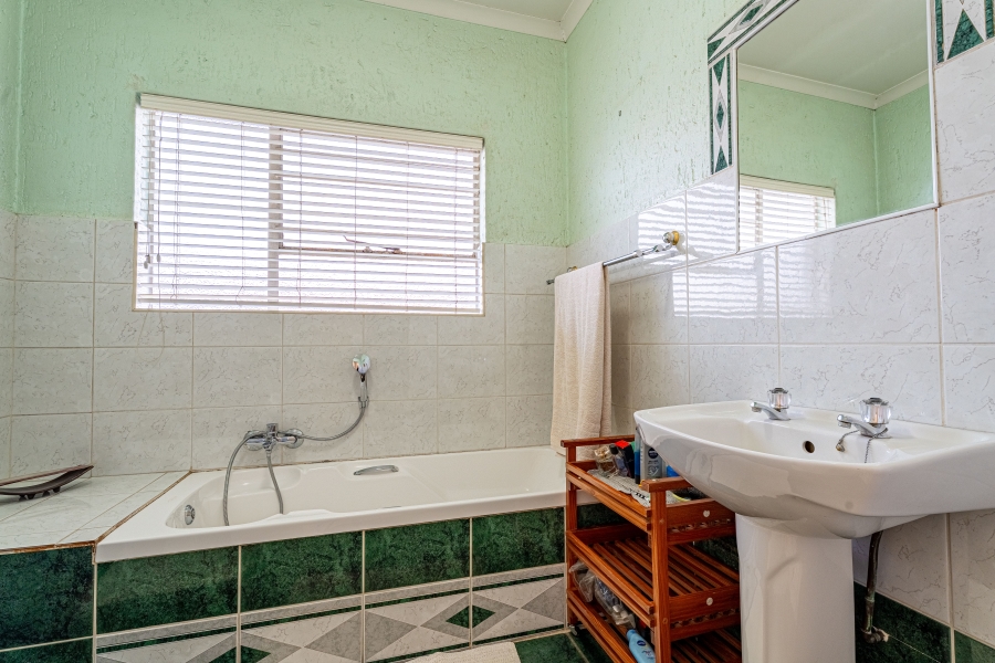 3 Bedroom Property for Sale in Fourways Gauteng
