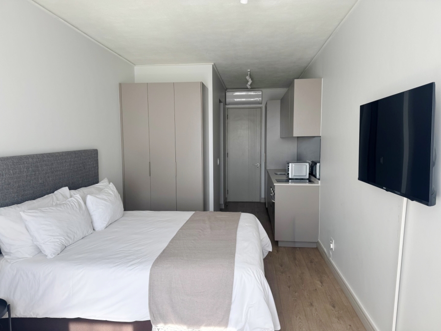 To Let 1 Bedroom Property for Rent in Rosebank Gauteng