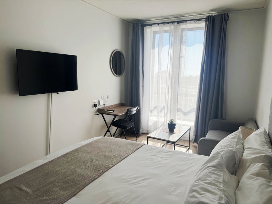 To Let 1 Bedroom Property for Rent in Rosebank Gauteng