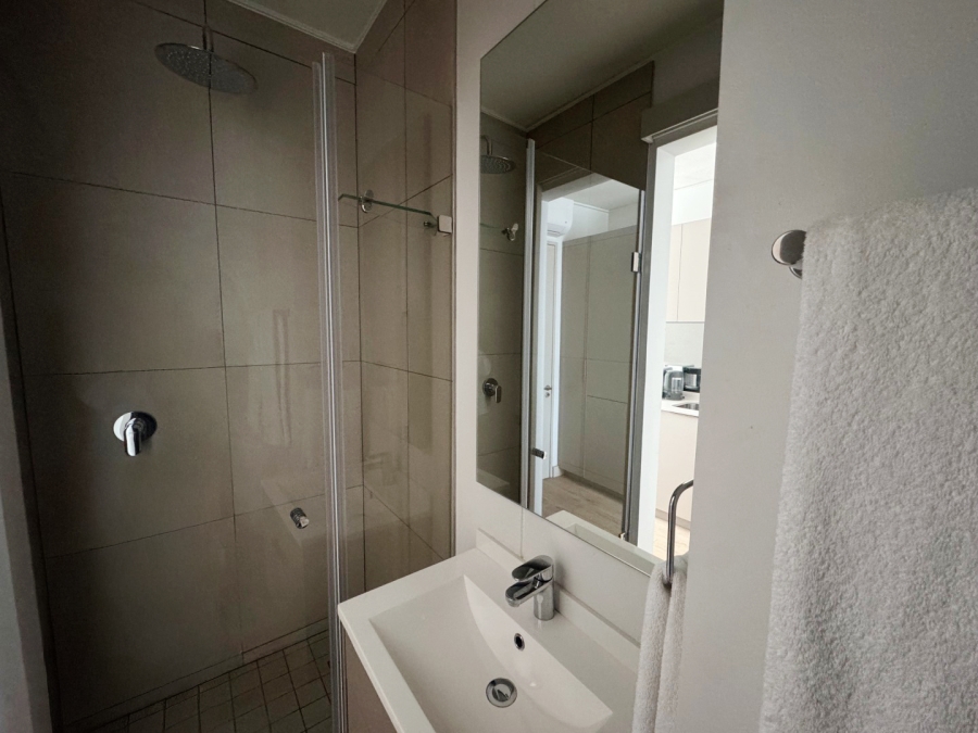 To Let 1 Bedroom Property for Rent in Rosebank Gauteng