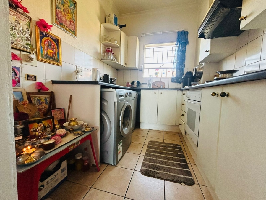2 Bedroom Property for Sale in Vorna Valley Gauteng
