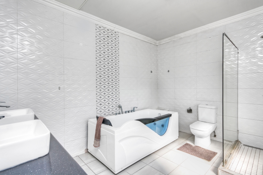 4 Bedroom Property for Sale in Summerset Gauteng