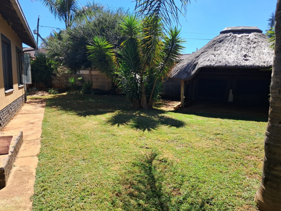 4 Bedroom Property for Sale in Randpoort Gauteng