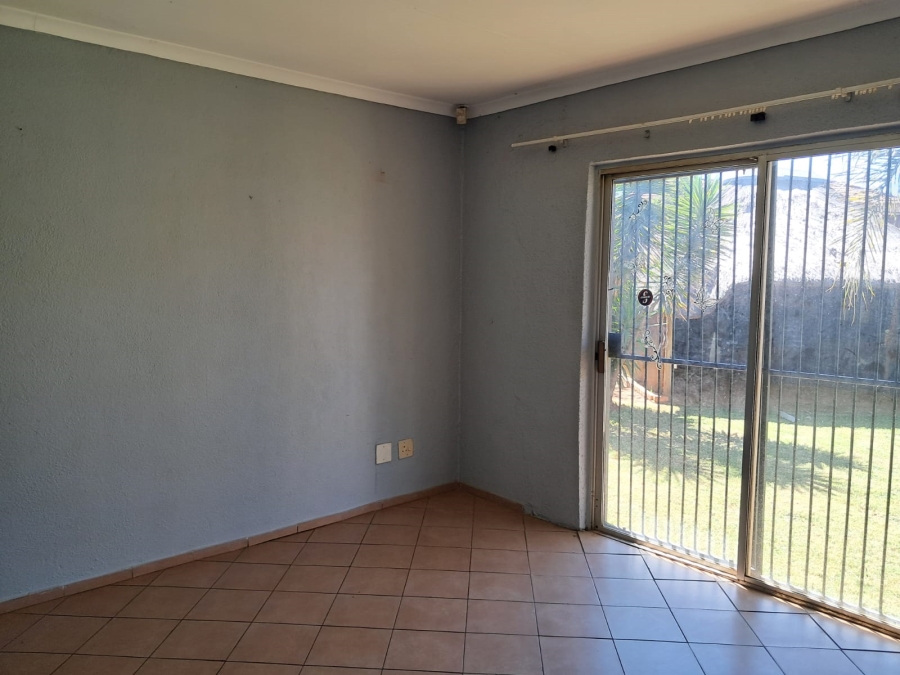 4 Bedroom Property for Sale in Randpoort Gauteng