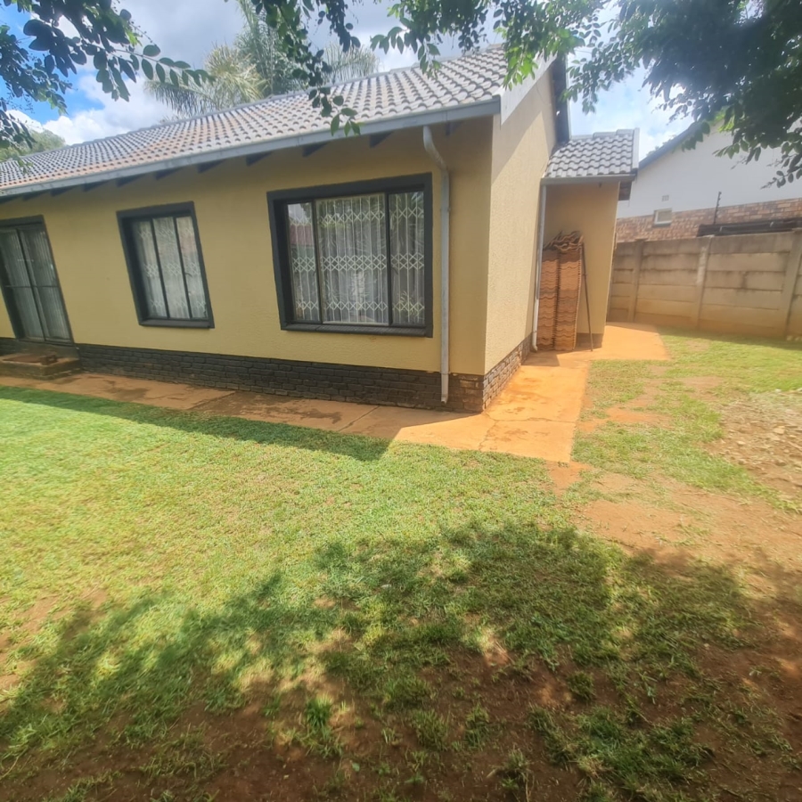 4 Bedroom Property for Sale in Randpoort Gauteng