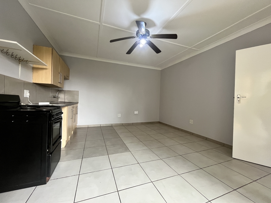To Let 2 Bedroom Property for Rent in Westdene Gauteng