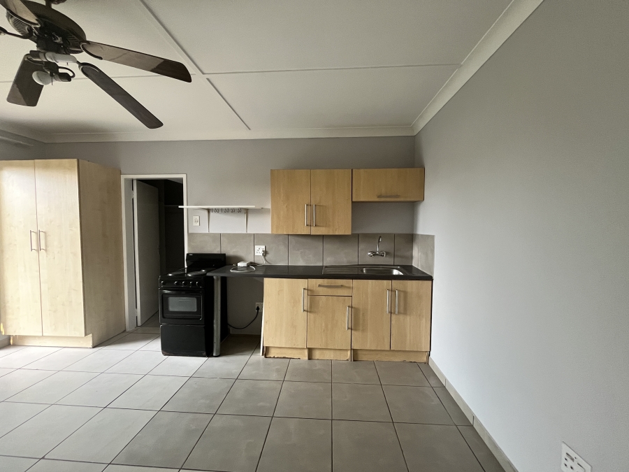 To Let 2 Bedroom Property for Rent in Westdene Gauteng