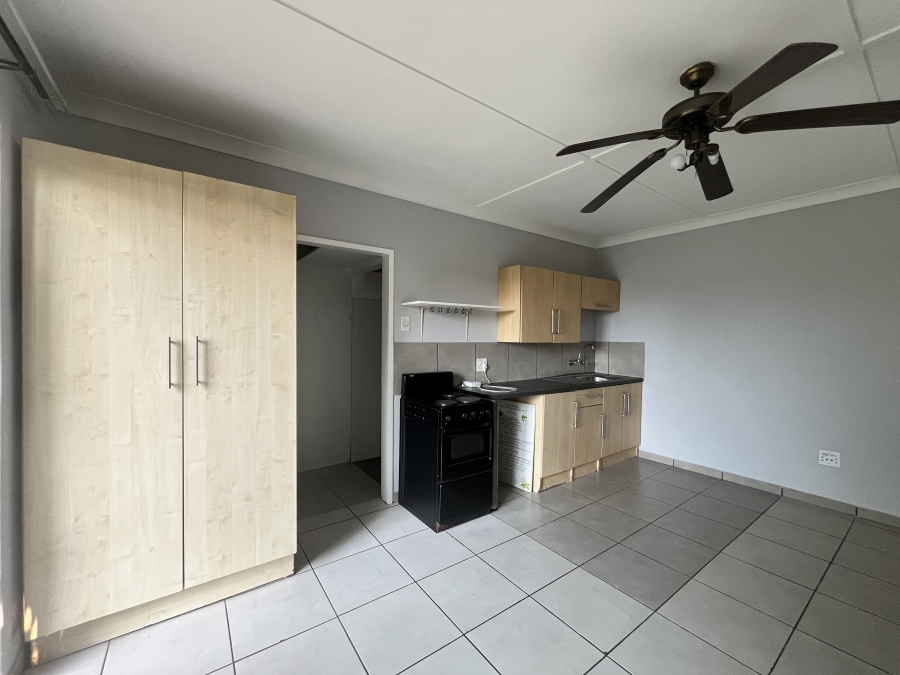To Let 2 Bedroom Property for Rent in Westdene Gauteng