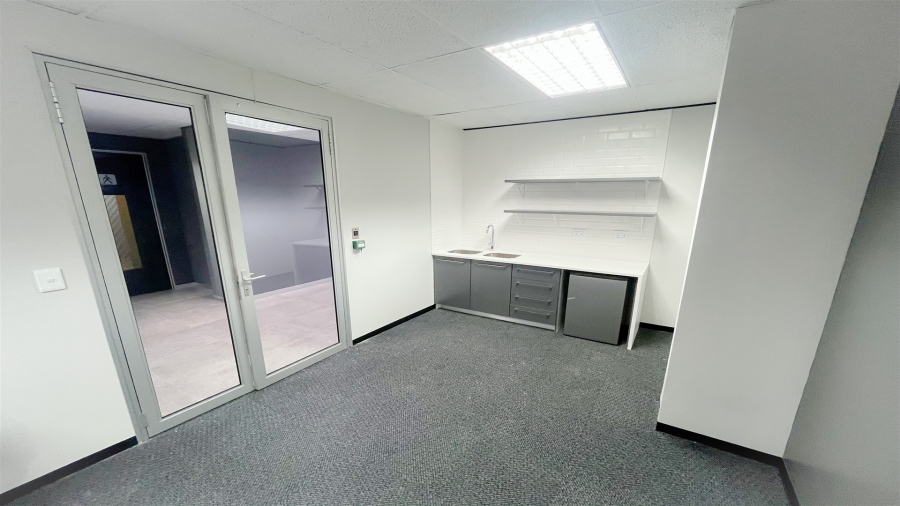 To Let Commercial Property for Rent in Bedfordview Gauteng