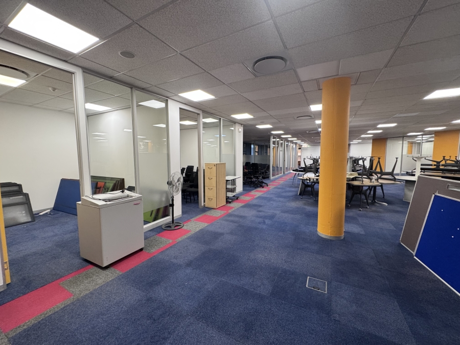 To Let Commercial Property for Rent in Randjespark Gauteng