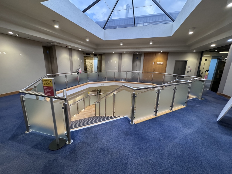 To Let Commercial Property for Rent in Randjespark Gauteng