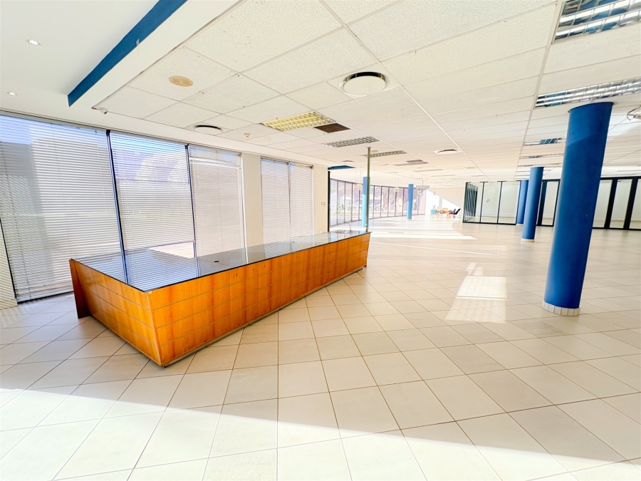 To Let Commercial Property for Rent in Bedfordview Gauteng