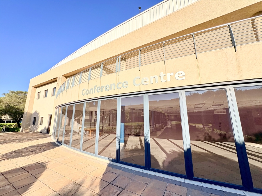 To Let Commercial Property for Rent in Bedfordview Gauteng