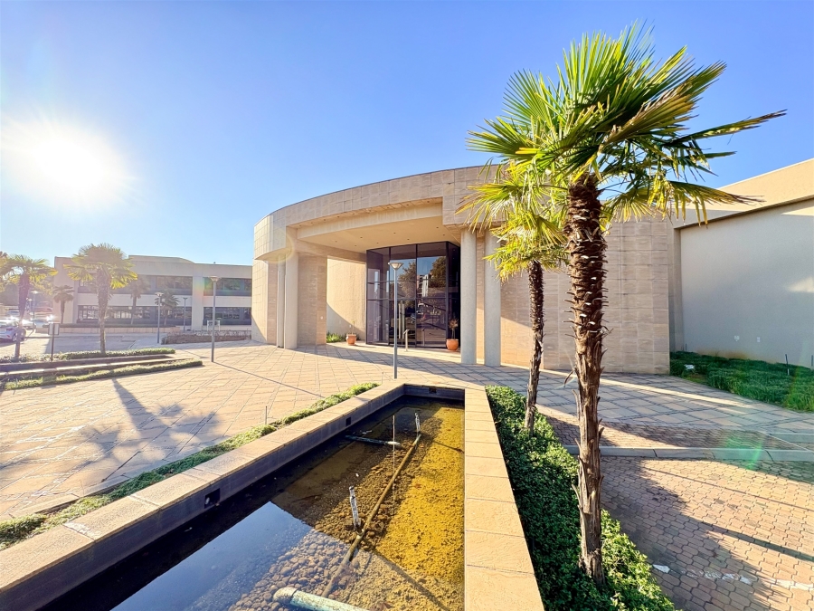To Let Commercial Property for Rent in Bedfordview Gauteng