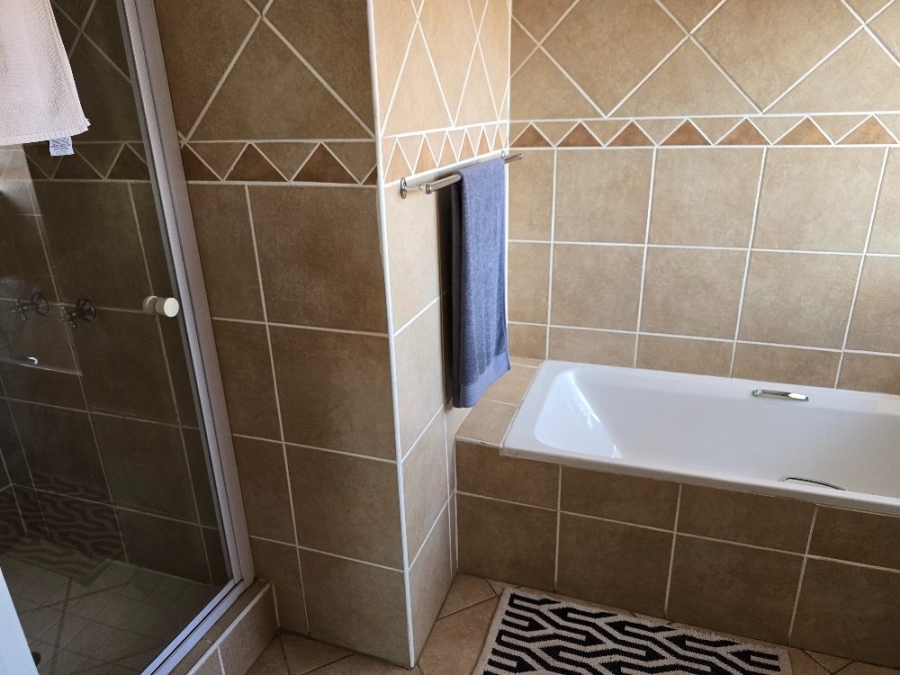 3 Bedroom Property for Sale in Sinoville Gauteng