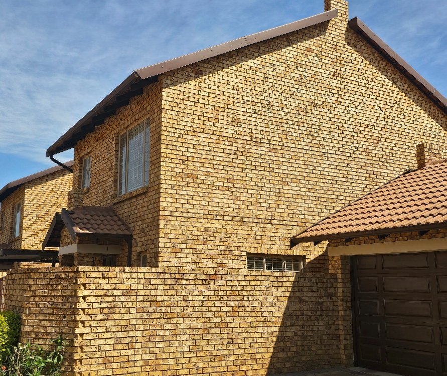 3 Bedroom Property for Sale in Sinoville Gauteng
