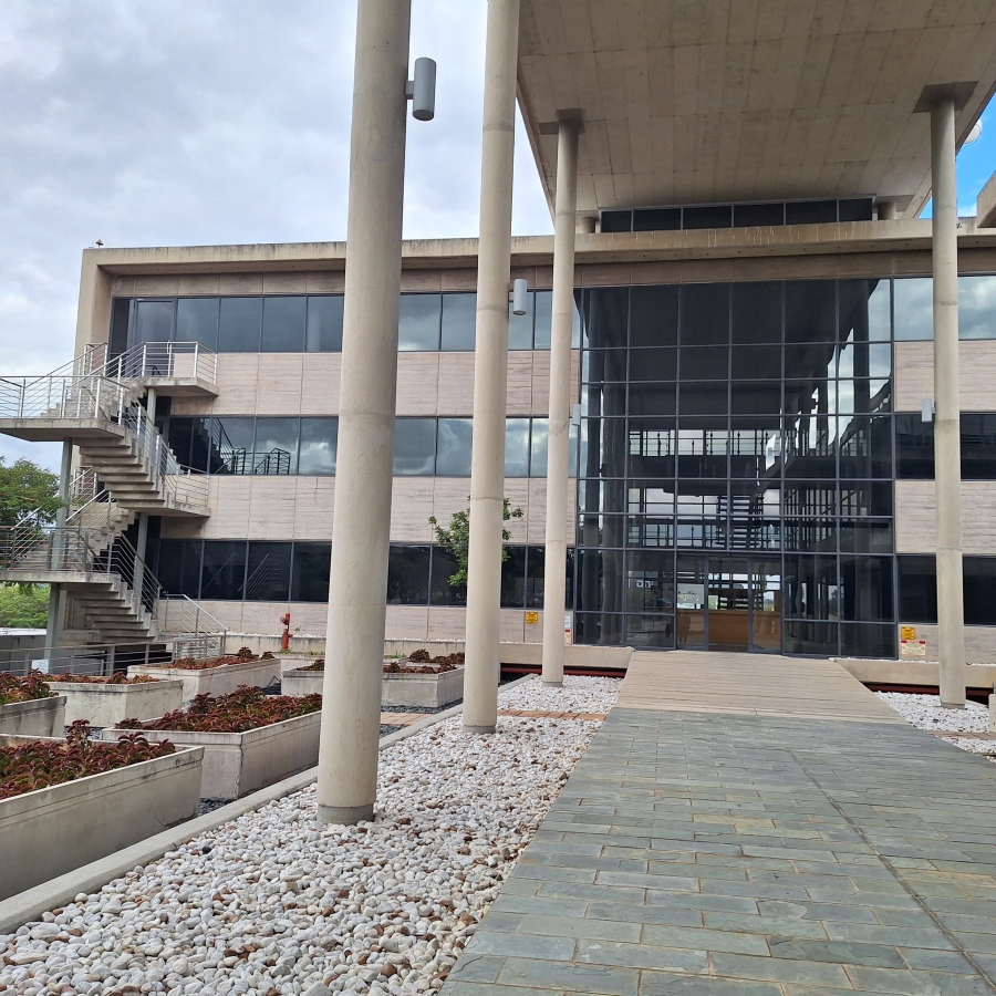 To Let Commercial Property for Rent in Woodmead Gauteng