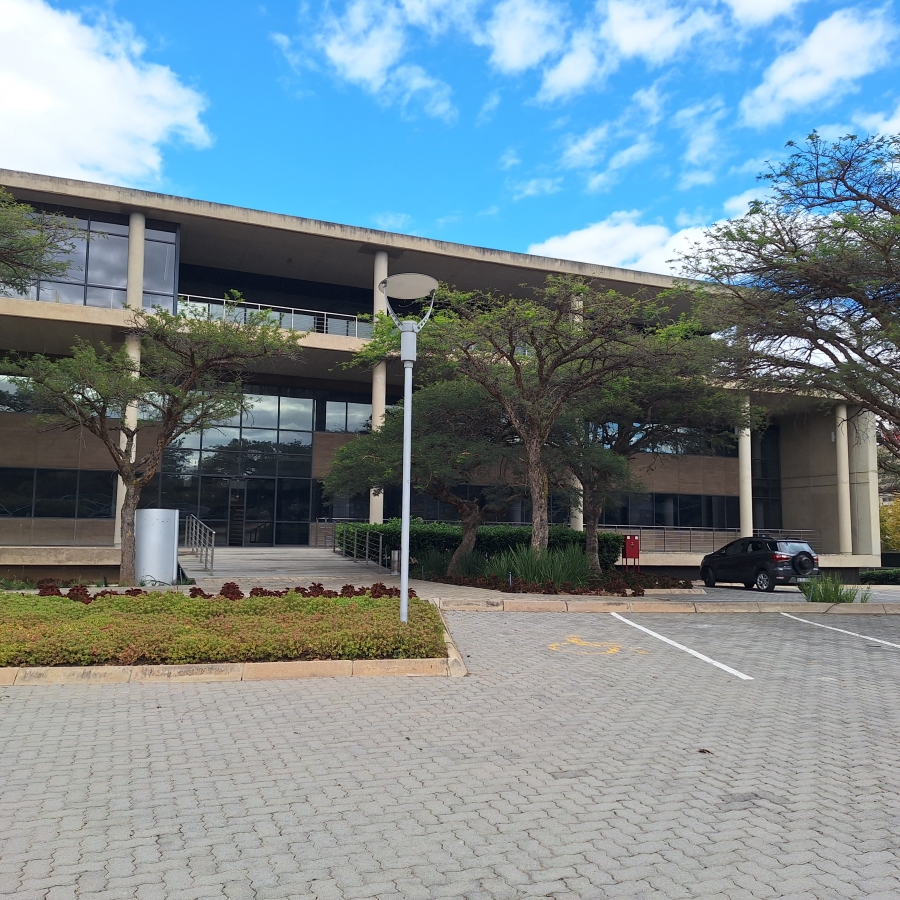 To Let Commercial Property for Rent in Woodmead Gauteng
