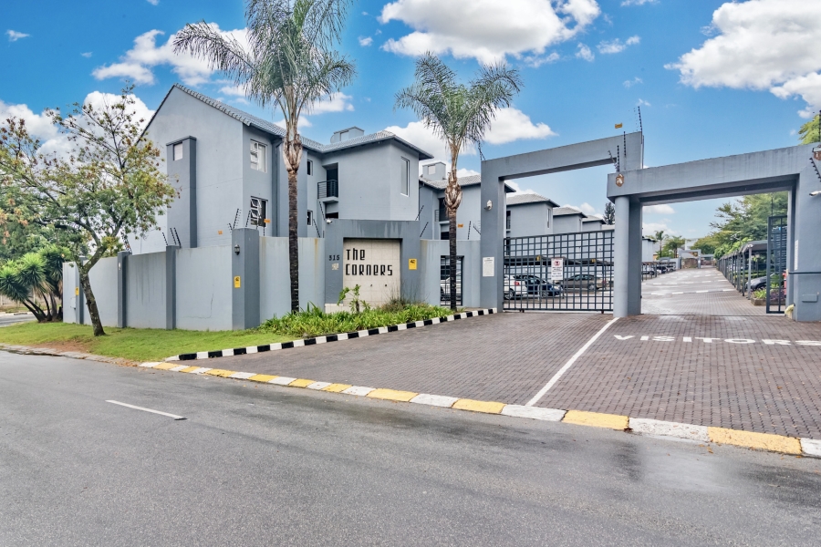 2 Bedroom Property for Sale in Ferndale Gauteng