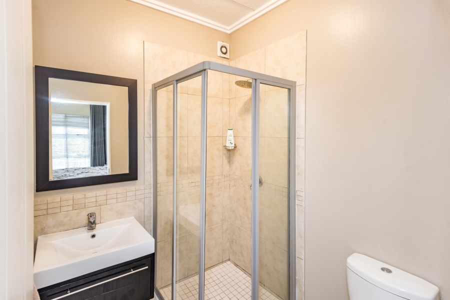 2 Bedroom Property for Sale in Ferndale Gauteng