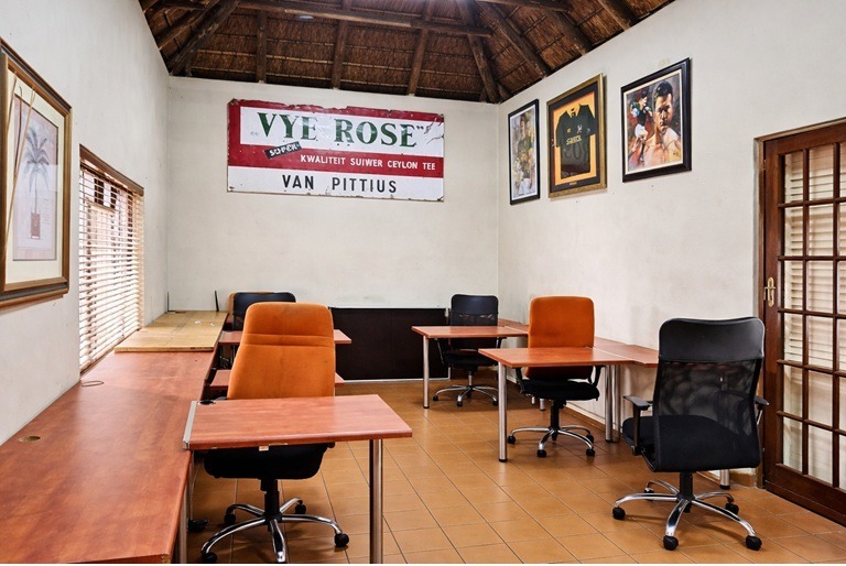 3 Bedroom Property for Sale in Zwartkop Gauteng