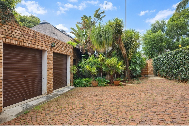 To Let 3 Bedroom Property for Rent in Zwartkop Gauteng