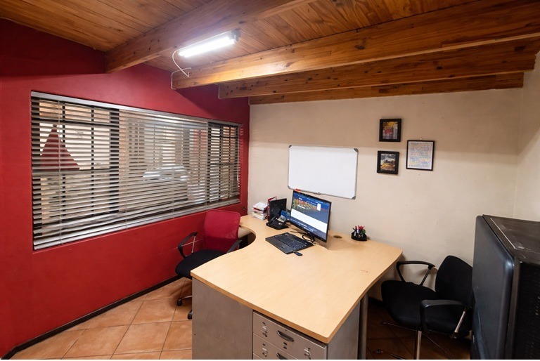 3 Bedroom Property for Sale in Zwartkop Gauteng