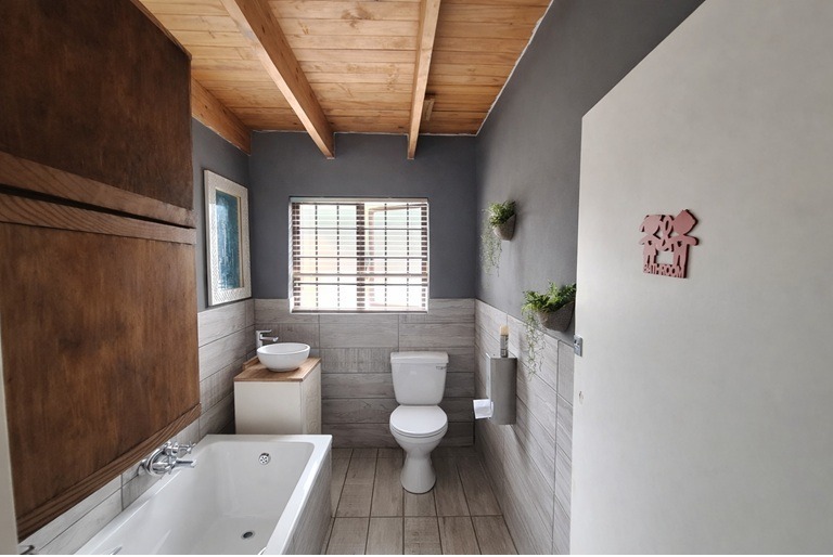 3 Bedroom Property for Sale in Zwartkop Gauteng