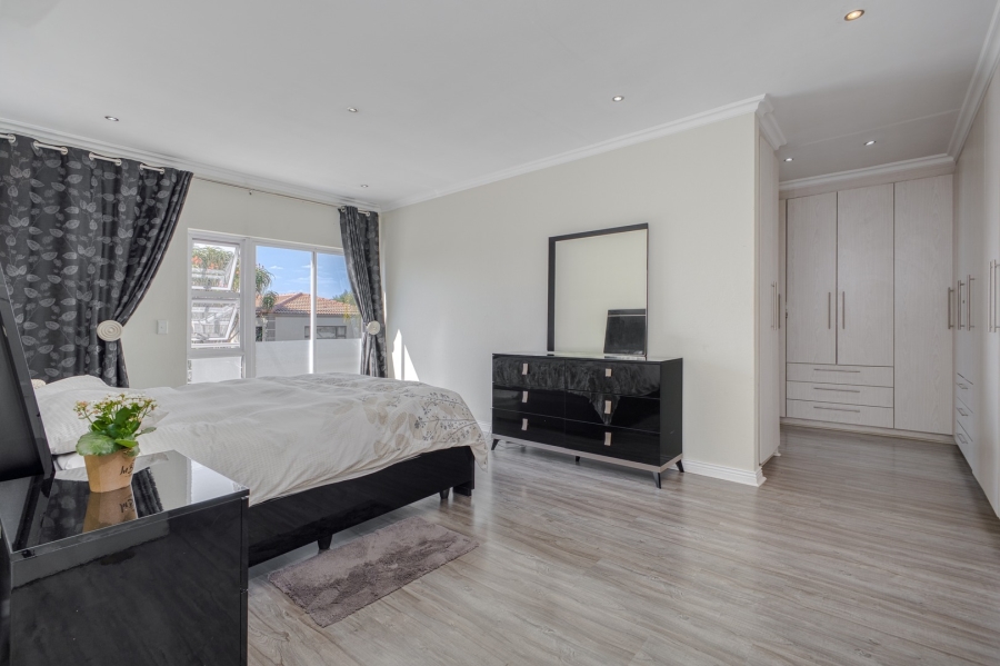 4 Bedroom Property for Sale in Fourways Gauteng