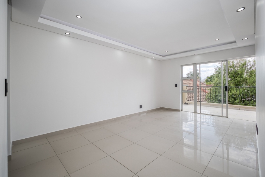 3 Bedroom Property for Sale in Broadacres Gauteng