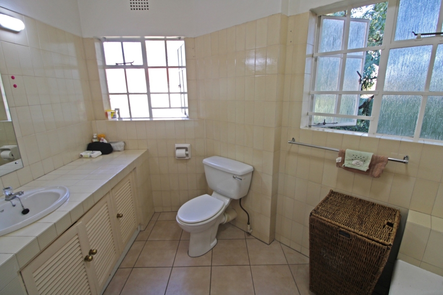 2 Bedroom Property for Sale in Bryanston Gauteng