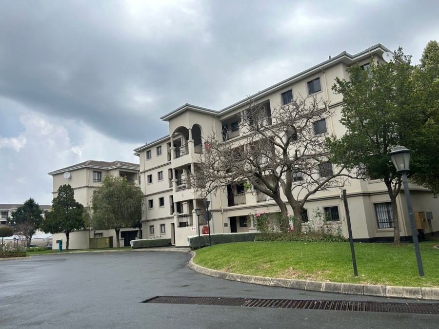 2 Bedroom Property for Sale in Noordwyk Gauteng