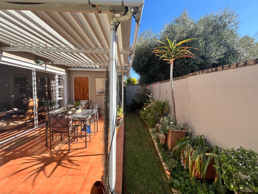 2 Bedroom Property for Sale in Willow Park Manor Gauteng