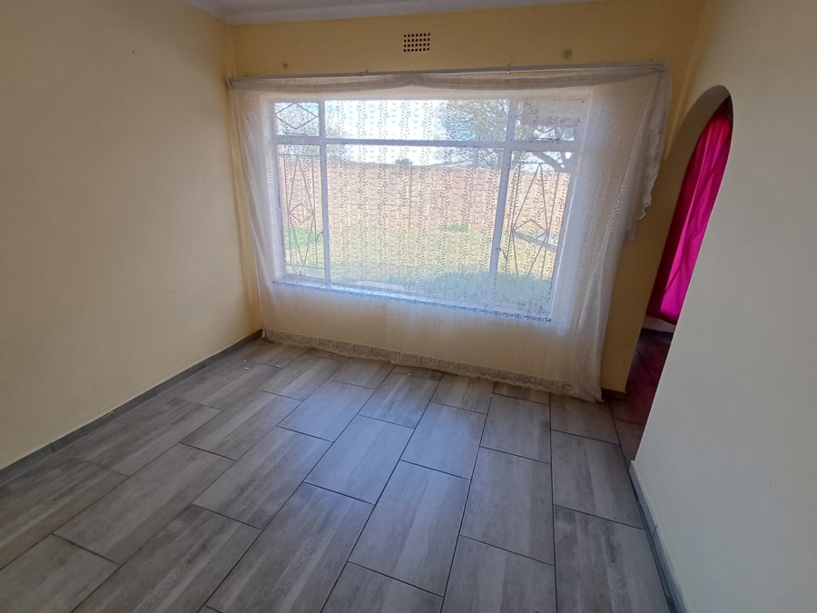 3 Bedroom Property for Sale in Sonland Park Gauteng