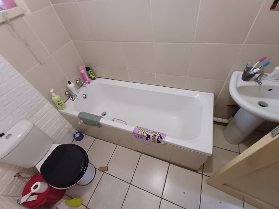 3 Bedroom Property for Sale in Vanderbijlpark Cw 6 Gauteng