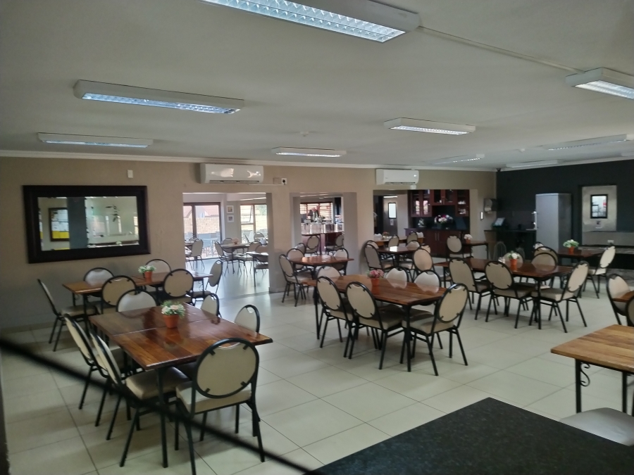 2 Bedroom Property for Sale in Willow Park Manor Gauteng