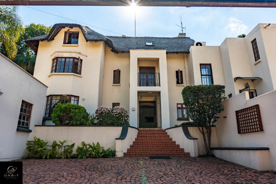 10 Bedroom Property for Sale in Waterkloof Ridge Gauteng