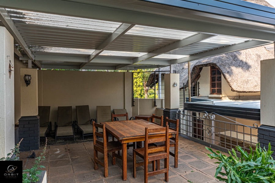 10 Bedroom Property for Sale in Waterkloof Ridge Gauteng